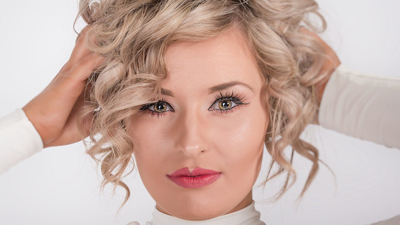 TRENDY HAIRSTYLES FOR FALL 2018
