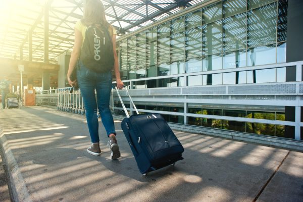 Dressing Fashionably for the Airport