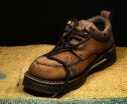 Work Boots: 7 Important Things to Know Before Buying a Perfect Pair